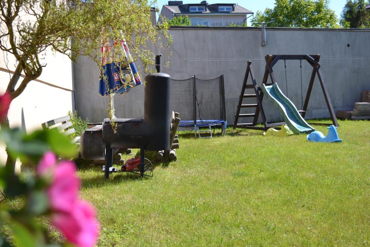 Pokoje Goscinne U Hanki Jastrzębia Góra Esterno foto