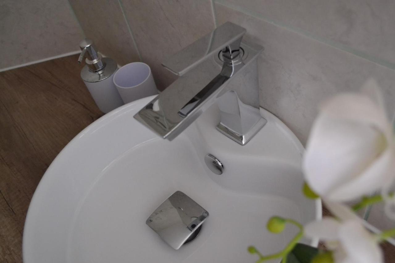 Pokoje Goscinne U Hanki Jastrzębia Góra Esterno foto